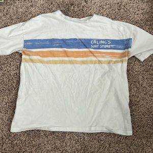 H&M Erling’s surf store t-shirt